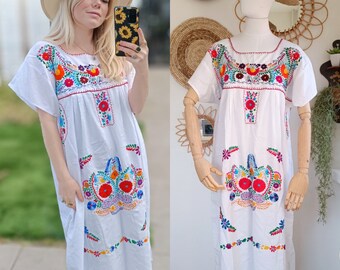 Taille XL - Robe vintage mexicaine en coton brodé