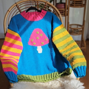 The Mushroom - Handknitted woolen sweater from Nepal