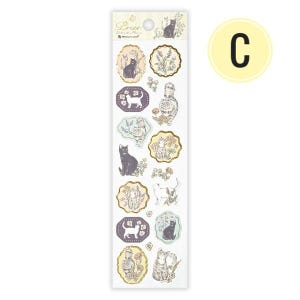 Op de afbeelding: Een vel decoratieve stickers met kattenillustraties in verschillende poses, omringd door bloemen- en botanische ontwerpen. De stickers hebben een vintage esthetiek met zachte pastelkleuren en gouden accenten.