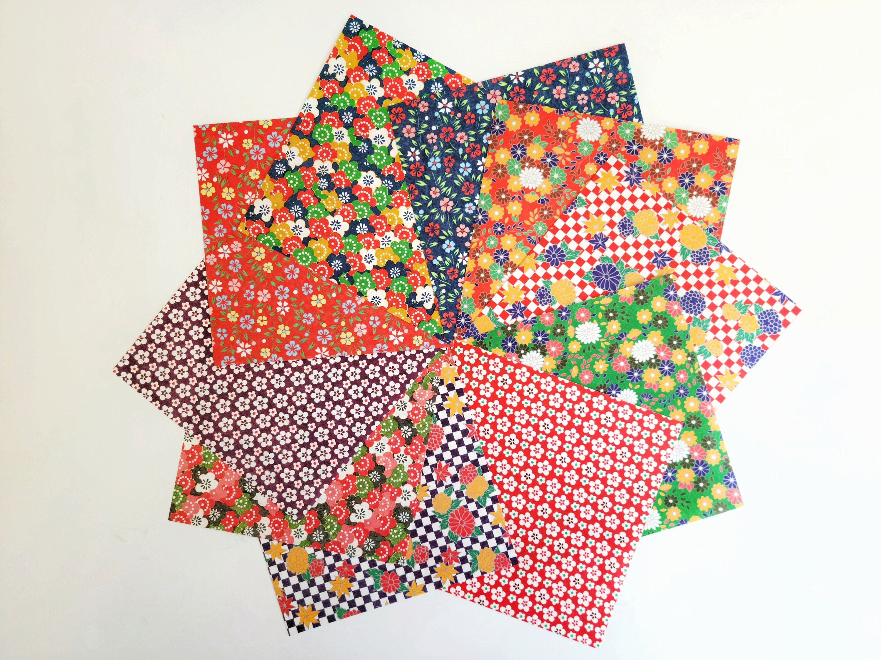 Floral Origami Paper Edo Pattern, Traditional Vintage Patterns ...