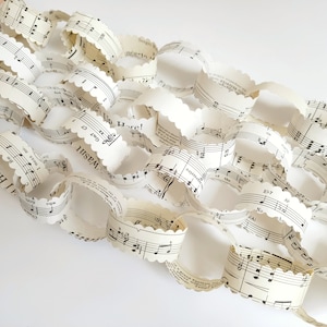 DIY Music Paper Chain Kit, Vintage Sheet Music Garland, Rustic Wedding Bridal Decoration, Christmas Kit for Kids, Musical Party Supplies
