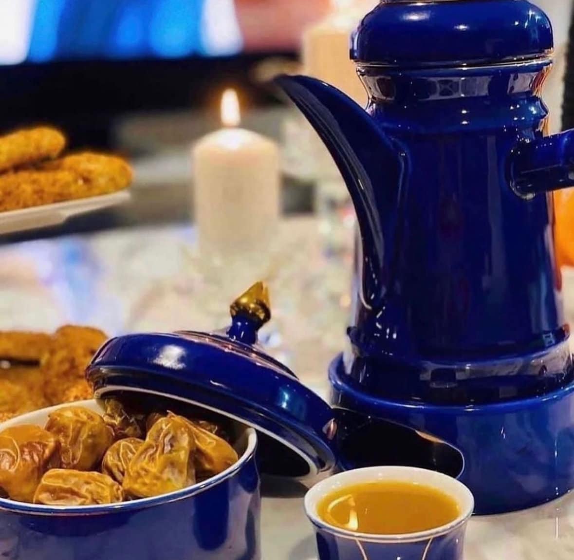Royal Arabic Coffee with Cardamom & Saffron قهوة ملكية بالهيل والزعفران (SPECIAL OFFER)