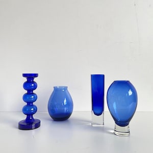 Collection of Vintage Scandinavian Style Art Glass, Set of 4 diverse Cobalt Blue Glass Vases, Alfred Taube, Aseda Sweden, 1960s 1970s