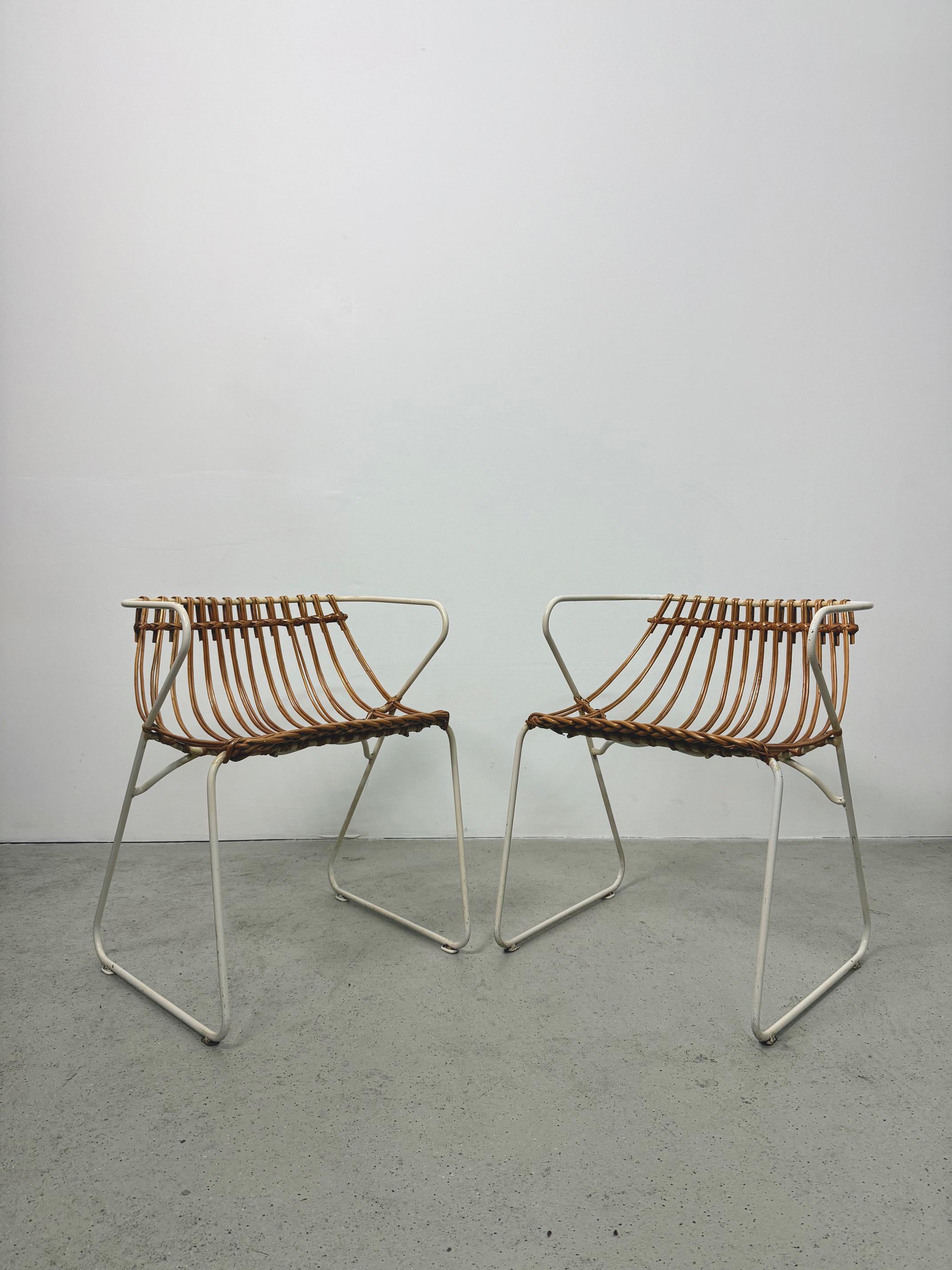 Vintage Iron Chair - Etsy Canada