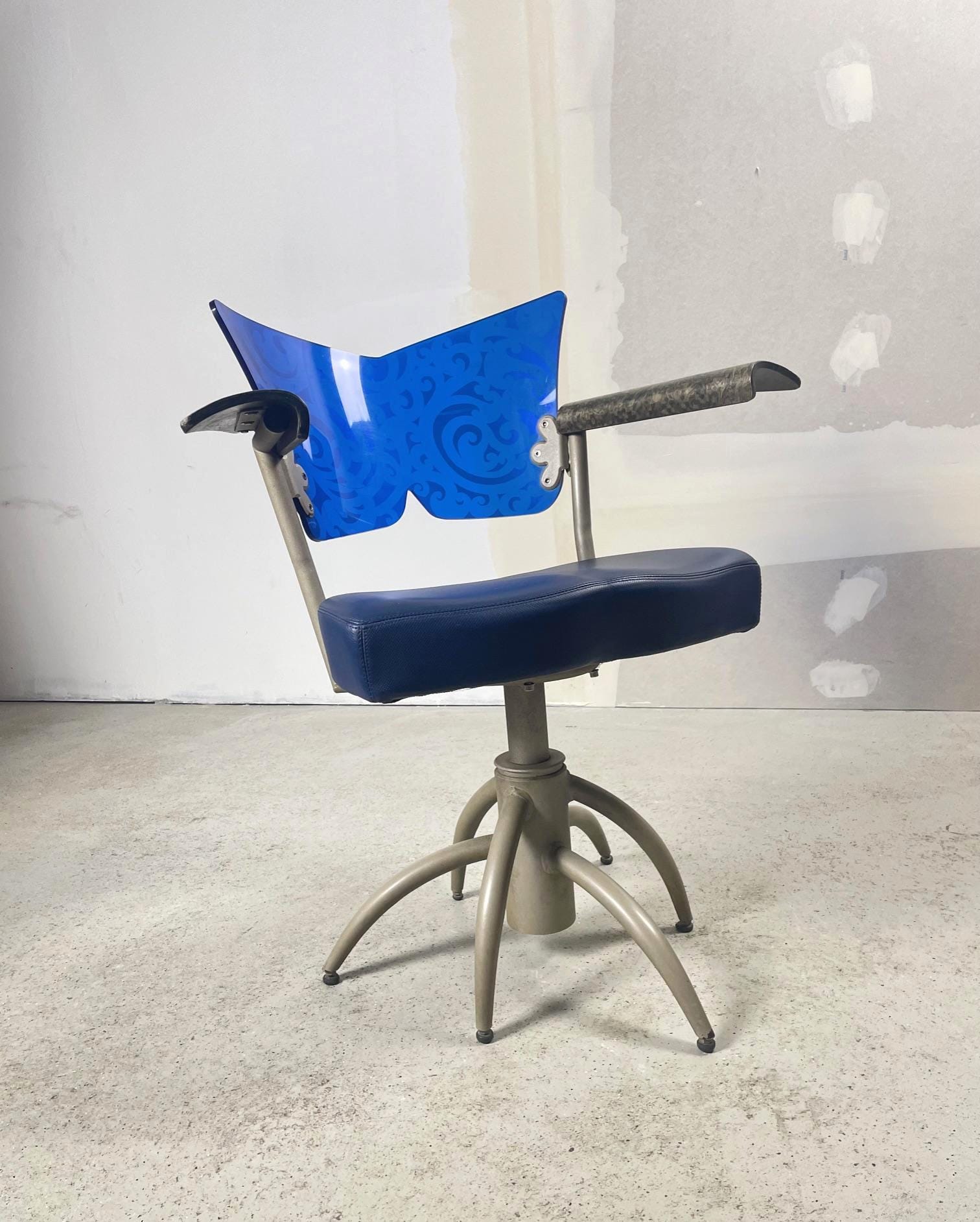 Memphis Chair - Etsy