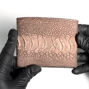 Cartera pata de avestruz, cartera piel de avestruz, cartera de avestruz, cartera de cuero marrón, cartera de avestruz mate, cartera de avestruz marrón, cartera tarjeta