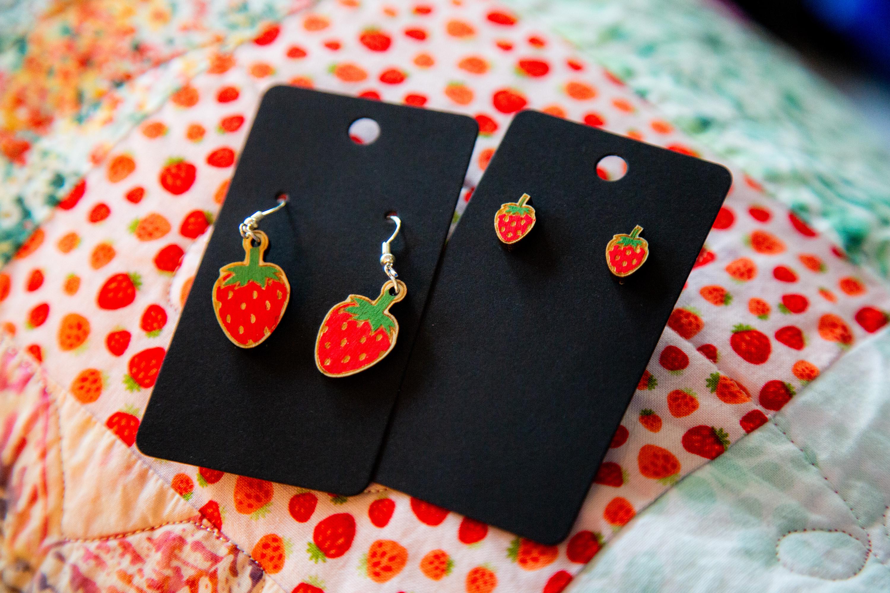 Strawberry Earrings - Etsy