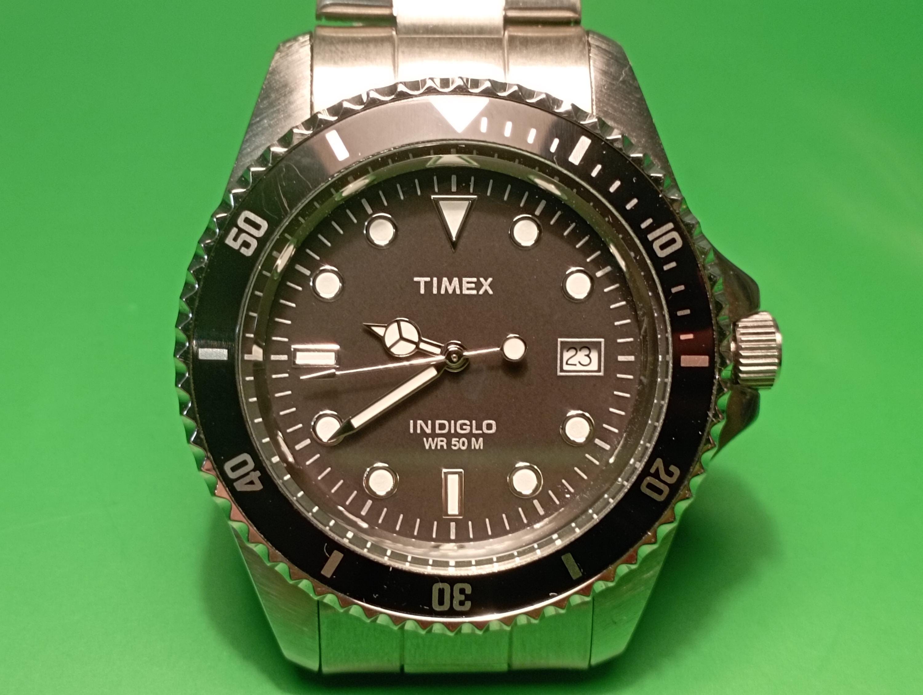 Timex T29781 Men's Indiglo Divers Watch Stainless Steel Timex T29781 Men's Indiglo Divers Watch Stainless Steel