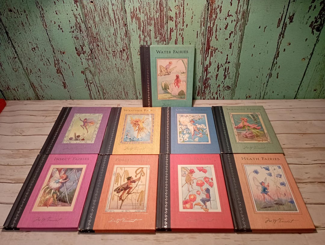 Margaret tarrants christmas garland 1942