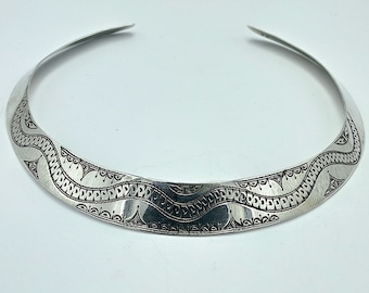 925 sterling Silver Necklace, Crafted Silver Necklace, Silver Rigid Choker, African Cuff Necklace, Shiny Silver Rigid Necklace,