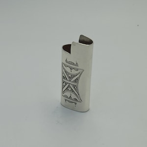 Sterling Silver Lighter Case Bic, Unique Antique Cover Holder Vintage, 925 Silver lighter cover and ingraved lighter