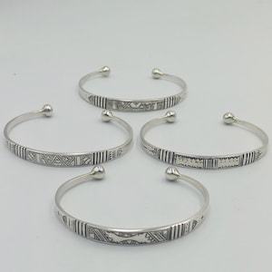 Antique Tuareg bracelet in pure 925 silver handmade in Tiznit, Morocco, unique jewelry, Perfect for any occasion