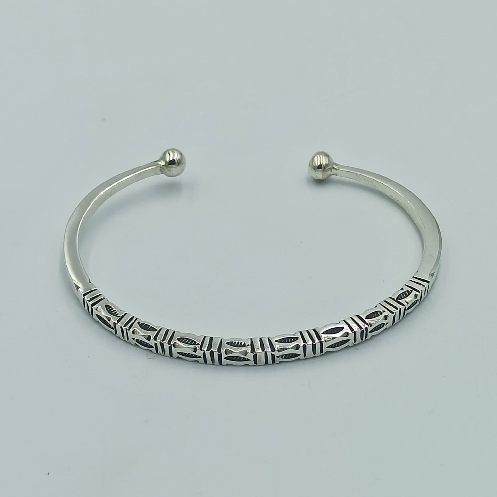 Touareg Silver（トゥアレグシルバー） bangle 25 ブレスレット