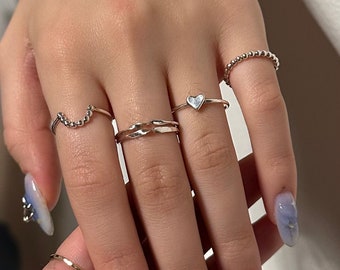 Anillo retorcido de plata de ley, anillo de apilamiento, anillo de banda delicada, anillo de promesa, anillo minimalista, anillo de banda delgada, regalo para mujeres