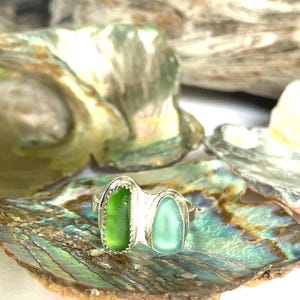 Anello in vetro di mare. Anello unico in vetro di mare. Misura 7,5