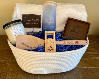Lake House Gift Basket/Lake House Gift/Lake Basket Hostess Gift/Realtor Closing Gift/Realtor Closing Gift Basket/Lake Housewarming Gift