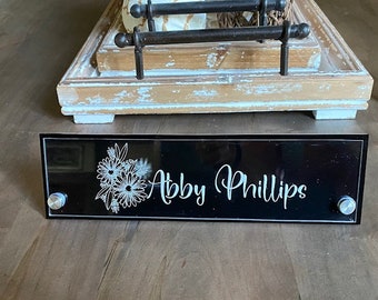 Custom Personalized Engraved Desk Name Plate/Teacher Gift/Floral Desk Name Plate/Flower Design Desk Name Plate