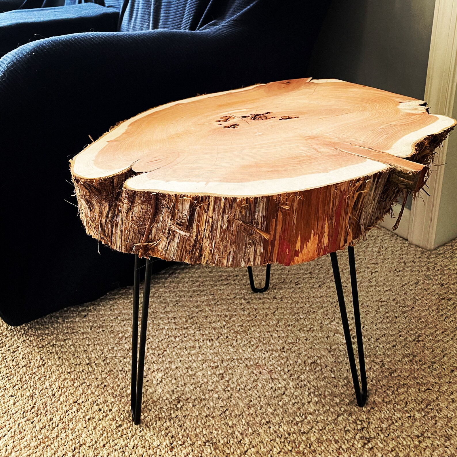 Live Edge Cedar Round Hairpin End Table Etsy