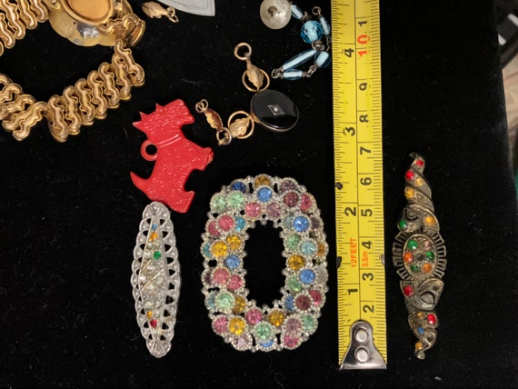 Damaged Antique & Vintage Jewelry Lot Brooches, C… - image 10