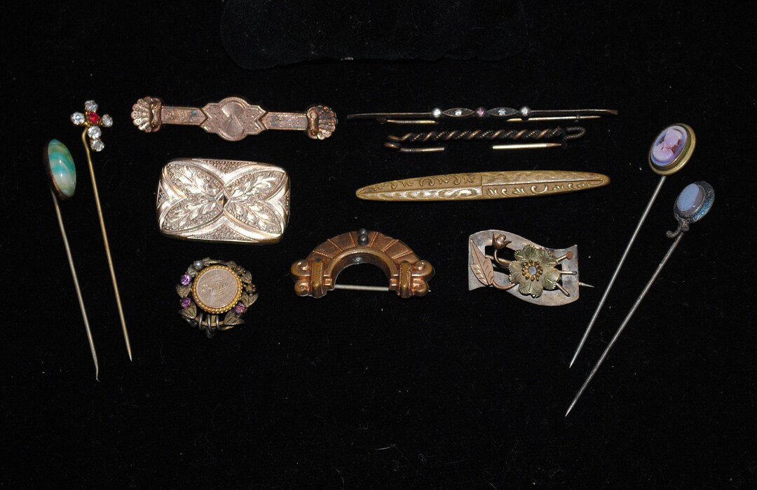 Antique Victorian Jewelry Lot Damaged Brooches, Bangle, & Stick Pins