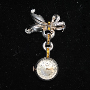 Running / Un-serviced Vintage DO Creations David Ornstein Rhinestone Nurses Lapel Watch
