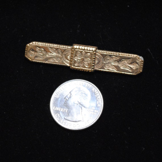 Antique Victorian Engraved Gold-filled Bar Pin / … - image 8