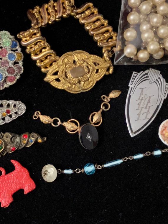 Damaged Antique & Vintage Jewelry Lot Brooches, C… - image 2