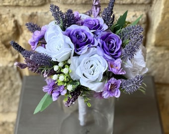 Violet Dreams - Composizione floreale di rose e lavanda