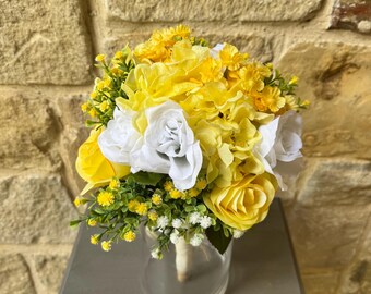 Bouquet da giardino soleggiato