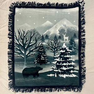 Bear Fleece Tie Blanket Handmade Fleece Throw Tie Blanket Cozy Fleece Blanket Tie Throw Kids Tie Blanket Handmade Bear Throw