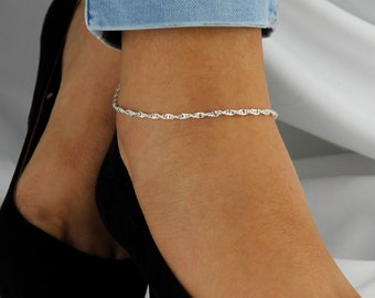 Twisted Chain Anklet, Dainty Chain Anklet, Everyday Minimalist Chain Anklet, Simple Layering Chain Anklet