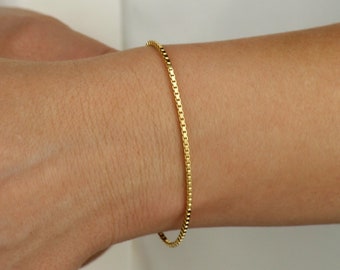 Pulsera de cadena de caja de oro de 18k, pulsera de oro delicada, pulsera de apilamiento de oro, regalo de dama de honor, pulsera de oro minimalista, pulsera para mujer