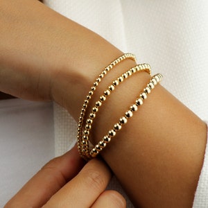 Pulsera de cuentas chapada en oro de 14 k resistente al deslustre, con capas, cuentas chapadas en oro, pulseras apilables, delicada pulsera de bolas de oro imagen 8