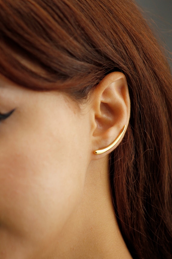 18K Gold Vermeil Ear Crawler, Ear Climber, Silver Ear Cuff, Stylish Crawler  Earrings, Minimalist Simple Ear Climber - Etsy