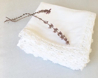 Diaper / Muslin / Diaper with crochet hem