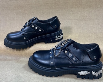 Goth Skull Shoes: Black, Women’s Size 11 (CN 42)