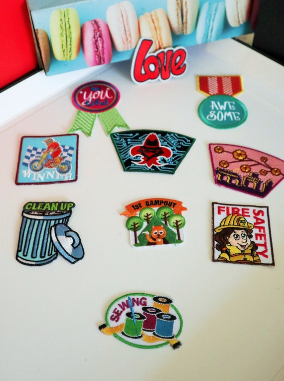 10pcs Bulk Lot Pack Fun Patches Collection Embroidered Iron on Patch Badge  5-8cm 2-3inch 