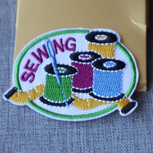 Set of  3pcs  36pcs   bulk lot  thread needle   sewing  machine thread spool  diy logo    iron on patch  badge  diy sewing  about 5cm 2inch