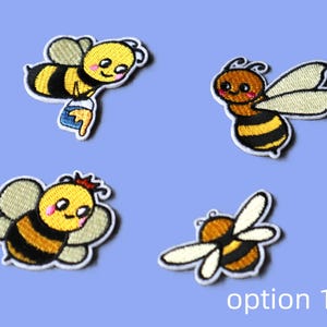Set of 4pcs  12pcs embroidered cartoon bumblebee  bumble bee    sewing iron on patch diy  about 5-6cm