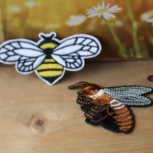 Set of  2pcs  24pcs   bulk lot yellow brown bumble bee   embroidered   iron  on  sew on patch  diy  kids wear 3-4inch cm