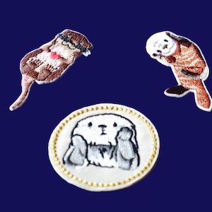 Set of  3pcs  60pcs bulk lot small animal  otter beaver  embroidered iron on patch  3x6 cm about  wholesale