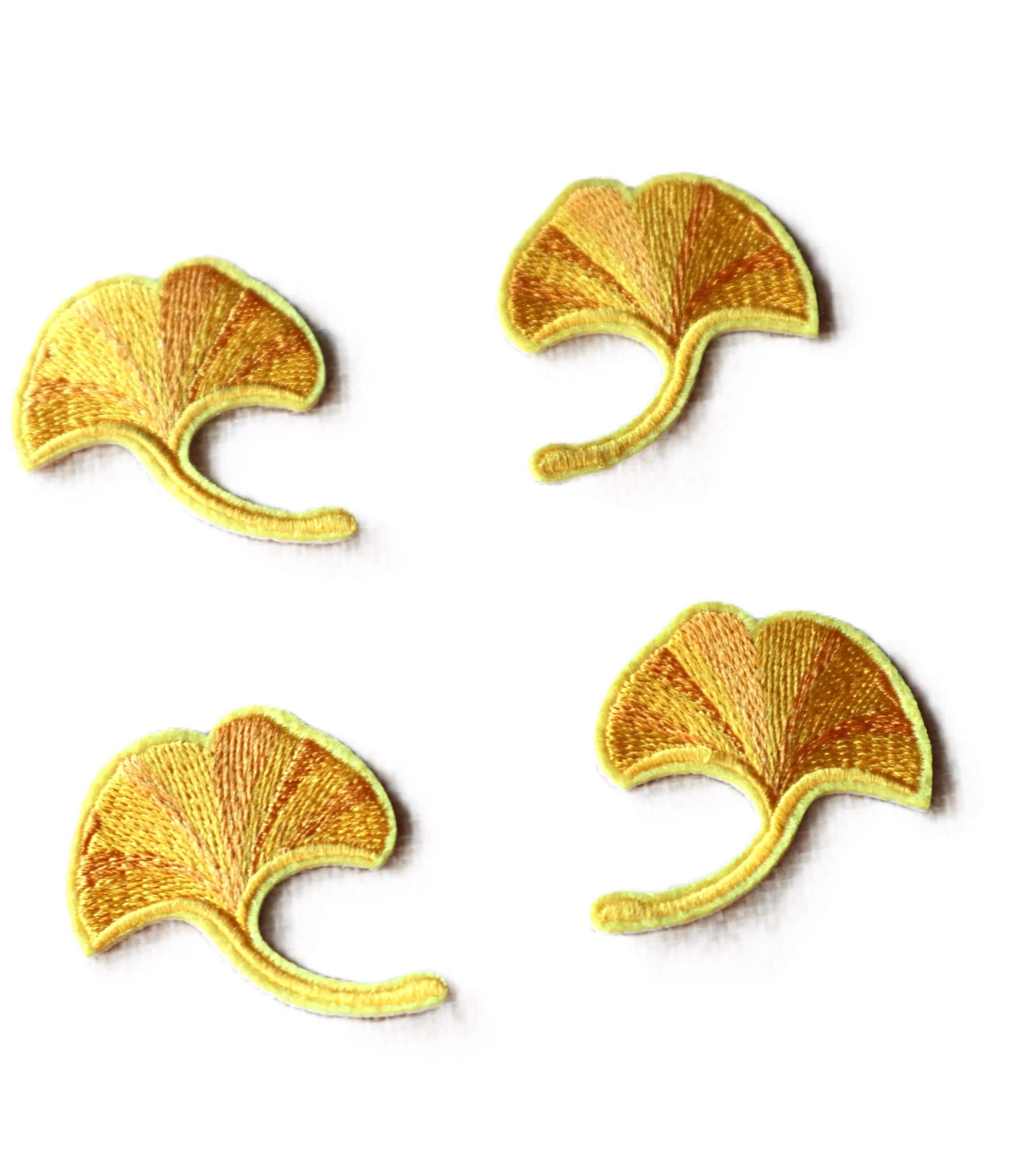 Azeeda Ginkgoblatt Pin Abzeichen - Gelbes Herbstblatt Design