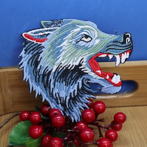 1pc 2pcs 10pcs  Large blue  animal wolf head  embroidered   iron  on patch diy  sewing apparel  10x9.5cm about 4inch jean denim jacket coat