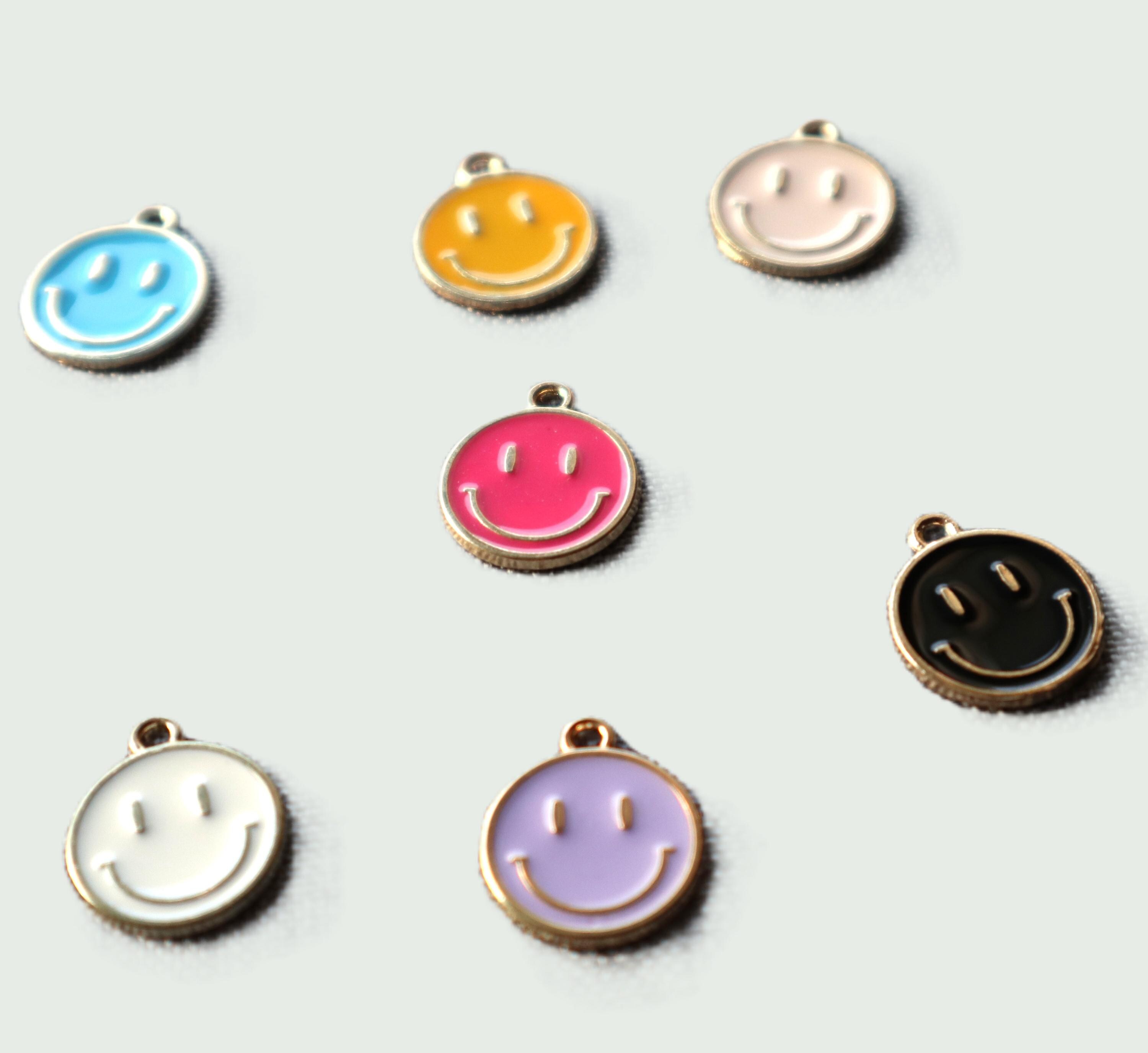 Set of 26pcs Bulk Lot Alloy Metal Large /small Smiley Face Charm