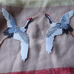 Set of 2pcs  Blue white  crane bird  embroidered iron  on patch  diy sewing   19x13.5cm  about  7.5x5.2inchnch