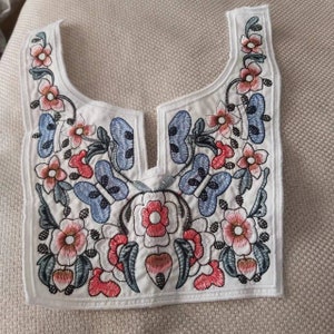 Retro style cotton   embroidered  flower collar diy sewing dress  about  22x26cm