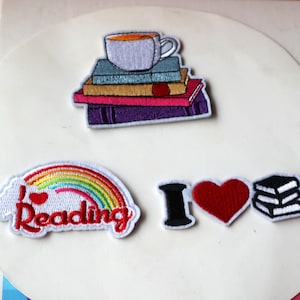Set of  3pcs   bulk lot  Rainbow  book  Love reading embroidered iron on patch diy backpack   about 7cm