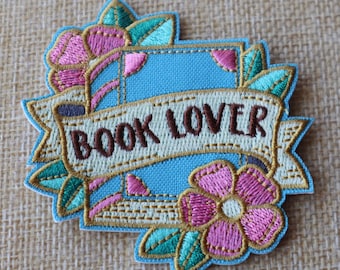 Set of  2pcs  30pcs bulk lot  blue pink flowral Book Lover  embroidered iron on patch diy backpack   about 7cm