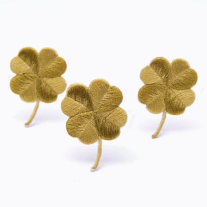 Set of  3pcs   12pcs bulk lot green Lucky clover  embroidered iron on patch     3x4cm  diy sewing