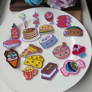 Lot de 6 pcs 18 pcs en vrac Gâteau de sucettes de bonbons, pizza autocollant brodé sur fer sur patch bricolage 5-6 cm 2 pouces